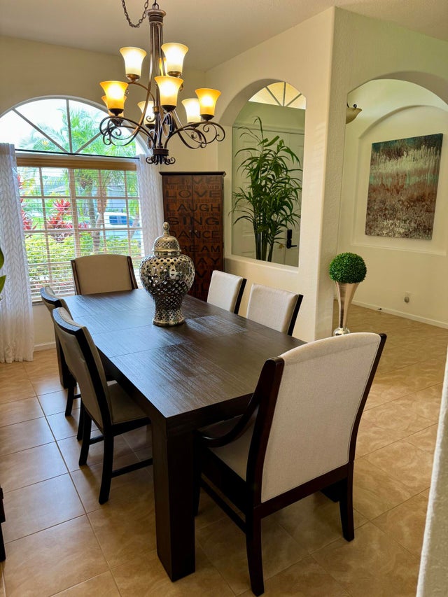 4 of 34 - 1710 Sw Columbia St, Port Saint Lucie, FL