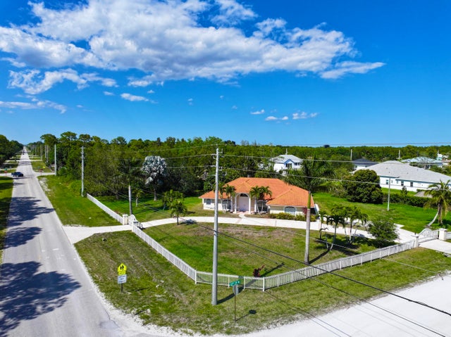 2 of 9 - 17477 69th St N, Loxahatchee, FL