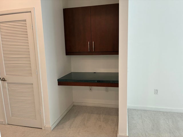 5 of 32 - 300 S Australian Avenue #1401, West Palm Beach, FL