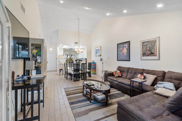 5 of 29 - 10900 Waterberry Ct, Boca Raton, FL