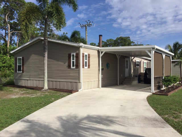 1 of 26 - 83 Spanish Wy, Port Saint Lucie, FL