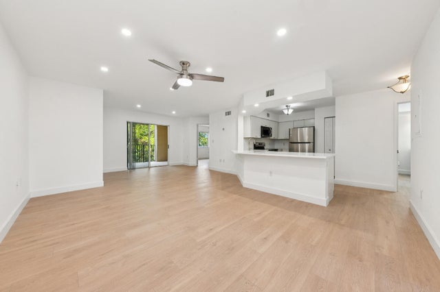 2 of 18 - 400 Scotia Drive #303, Hypoluxo, FL