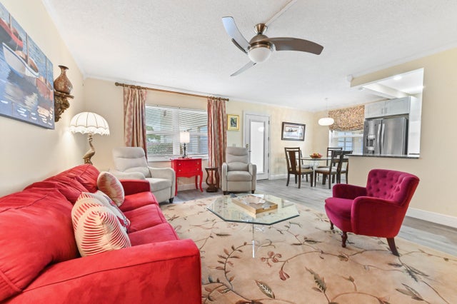 5 of 36 - 196 Burgundy E, Delray Beach, FL