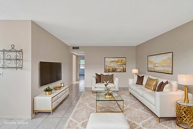 3 of 91 - 393 Fanshaw J, Boca Raton, FL