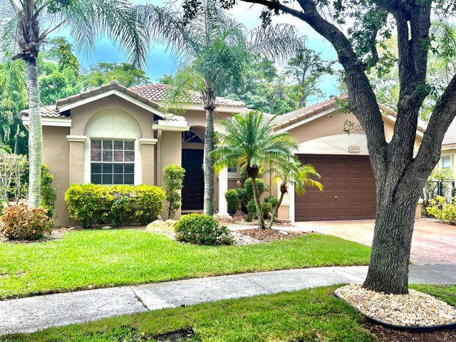 1 of 19 - 4920 Swans Lane, Coconut Creek, FL