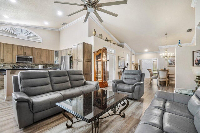 5 of 33 - 7465 Rockbridge Circle, Lake Worth, FL