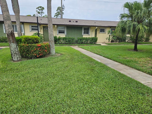 2 of 34 - 2941 Crrosley Drive W #e, West Palm Beach, FL