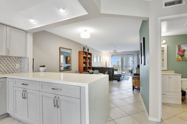2 of 33 - 2731 Ne 14th Street Causeway #apt 702, Pompano Beach, FL