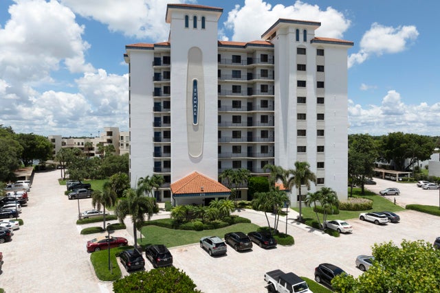 3 of 28 - 370 Golfview Road #103, North Palm Beach, FL