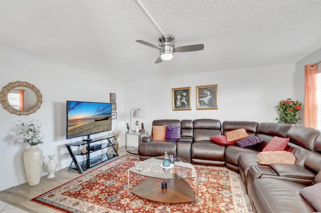 5 of 62 - 393 Piedmont I, Delray Beach, FL