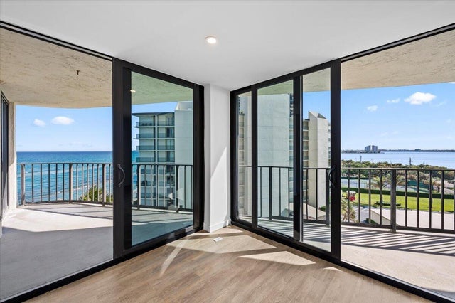 4 of 42 - 5420 N Ocean Dr #604, Riviera Beach, FL