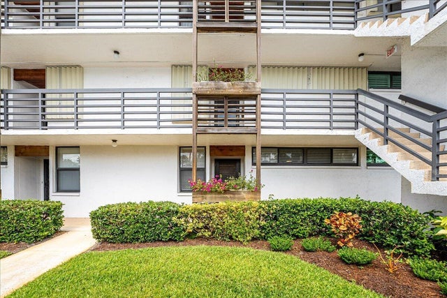 5 of 41 - 1950 Sw Palm City Road #5109, Stuart, FL