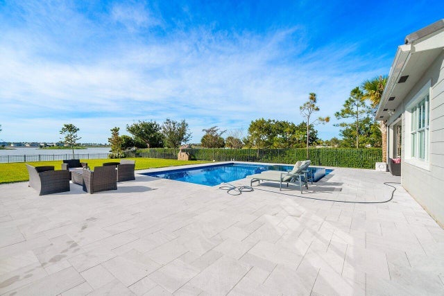 4 of 55 - 983 Hookline Circle, The Acreage, FL