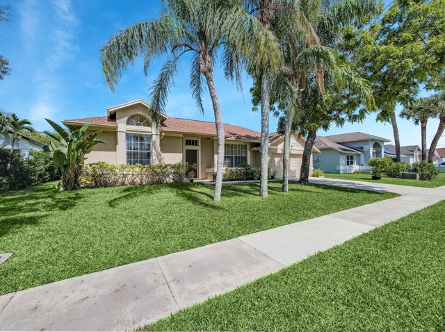 4 of 41 - 3637 Cypress Wood Court, Lake Worth, FL