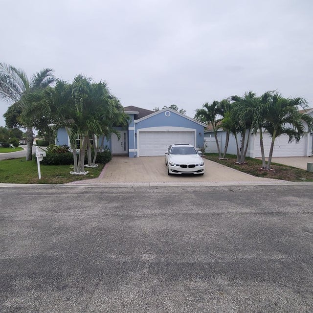 2 of 9 - 1652 Crooked Stick Way, Greenacres, FL