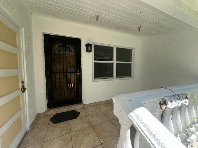 3 of 13 - 12845 Ne 4th Avenue, North Miami, FL