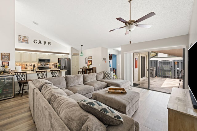 4 of 21 - 1176 Shibumy Cir #c, West Palm Beach, FL