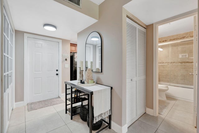 3 of 34 - 10249 N Military Trail #206, Palm Beach Gardens, FL