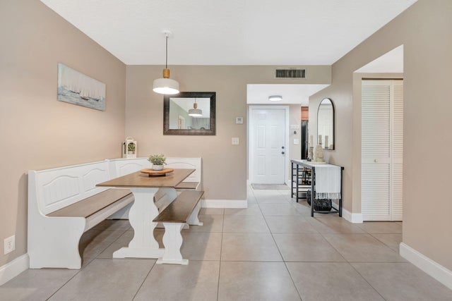 5 of 34 - 10249 N Military Trail #206, Palm Beach Gardens, FL