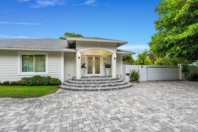 3 of 106 - 936 Upland Road, West Palm Beach, FL
