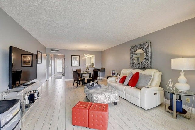 5 of 32 - 14723 Cumberland Dr #406, Delray Beach, FL