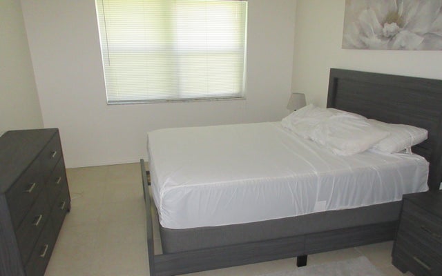 5 of 9 - 1117 Lake Terrace #102, Boynton Beach, FL