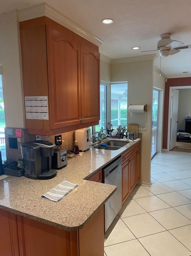 4 of 30 - 3313 Sherwood Boulevard, Delray Beach, FL