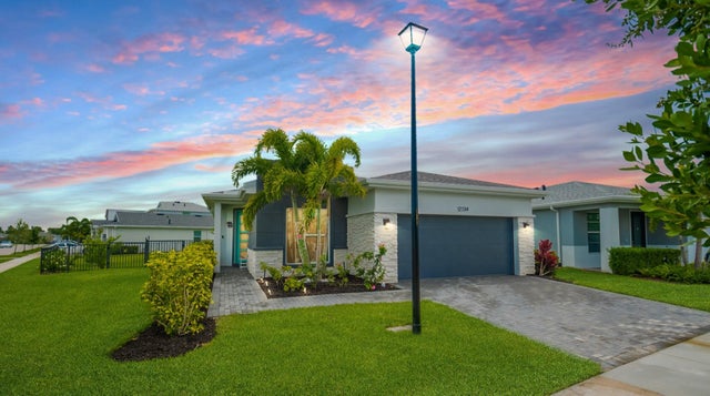 1 of 33 - 12734 Sw Phoenix Drive, Port Saint Lucie, FL