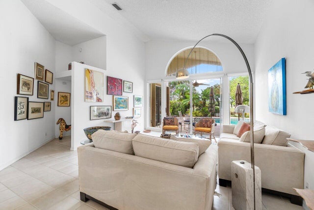 5 of 39 - 12840 Oak Knoll Drive, Palm Beach Gardens, FL
