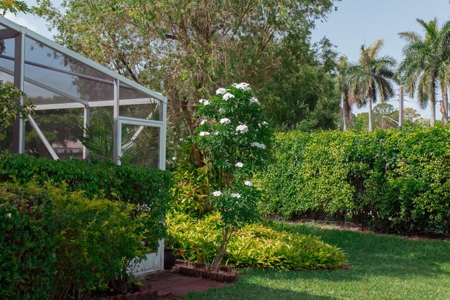 3 of 20 - 6887 Willow Creek Run, Lake Worth, FL