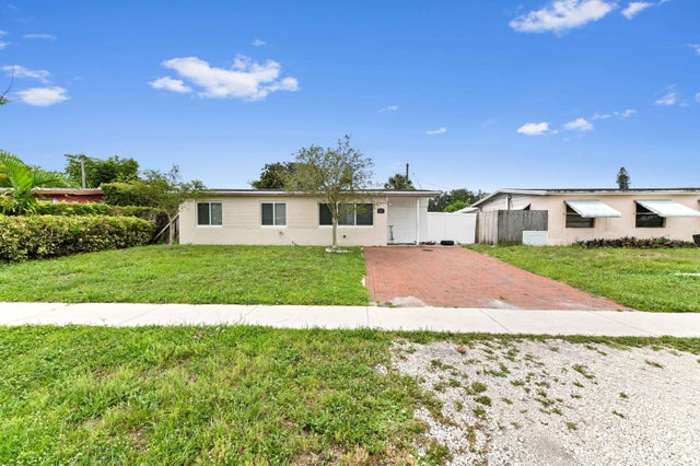 1 of 18 - 5810 Sw 38th Court, Davie, FL