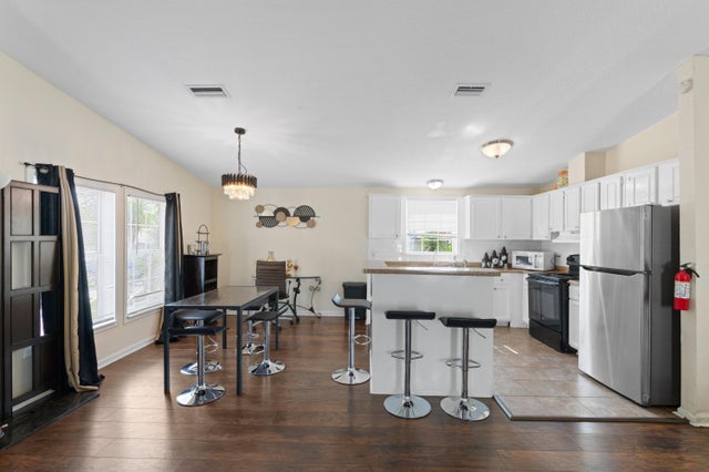 5 of 36 - 716 21st St, West Palm Beach, FL