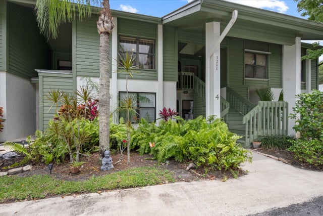 2 of 31 - 5200 Se Seascape Wy #201, Stuart, FL