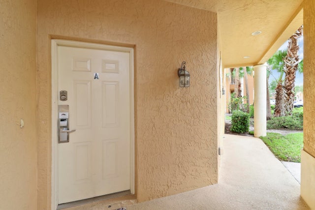 4 of 60 - 8332 Mulligan Cir #2014, Port Saint Lucie, FL
