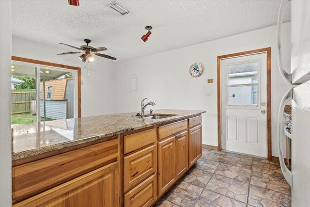 4 of 30 - 233 13th Street Sw, Vero Beach, FL