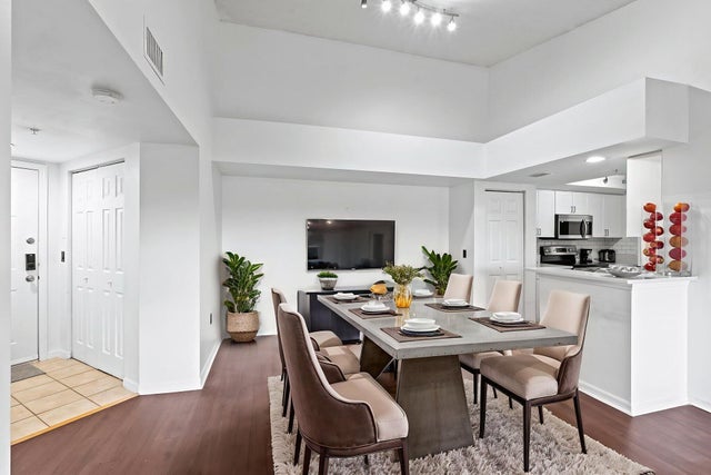 2 of 24 - 4183 N Haverhill 713 Road #713, West Palm Beach, FL