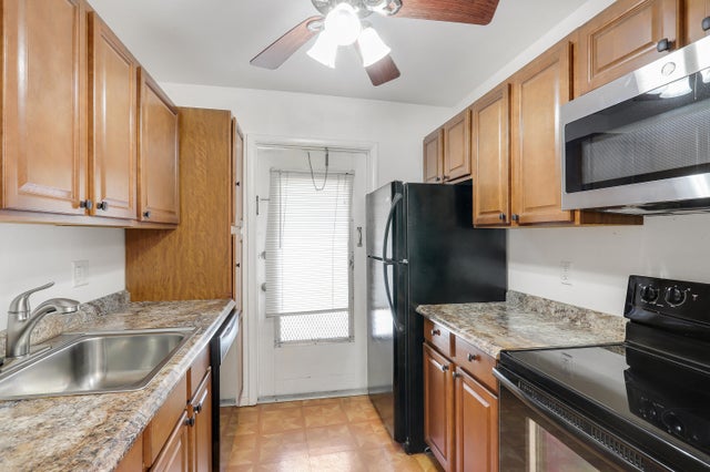 2 of 36 - 131 Doolen Court #310, North Palm Beach, FL