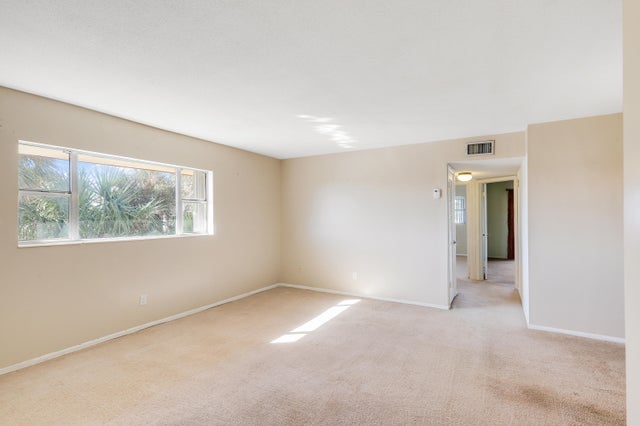 4 of 36 - 131 Doolen Court #310, North Palm Beach, FL