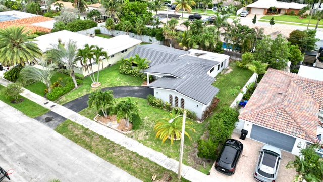 4 of 74 - 2021 Ne 59th Place, Fort Lauderdale, FL