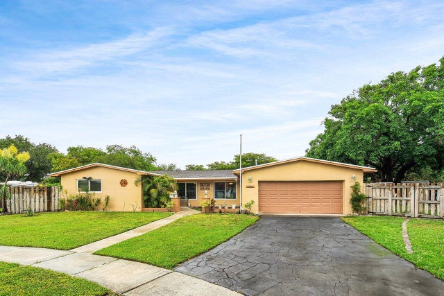8330 Nw 23rd Street, Pembroke Pines