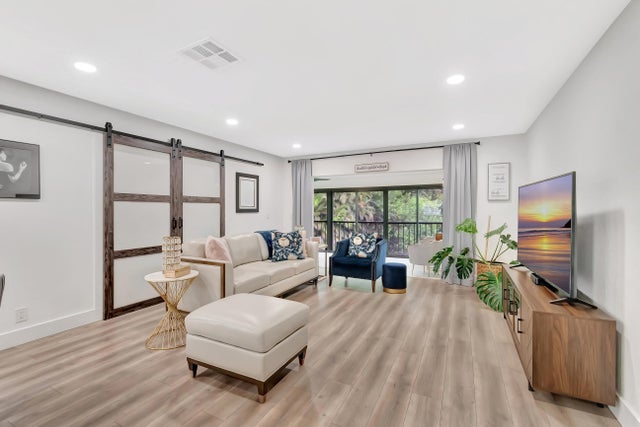 5 of 60 - 21695 Tall Palm Cir #4b, Boca Raton, FL
