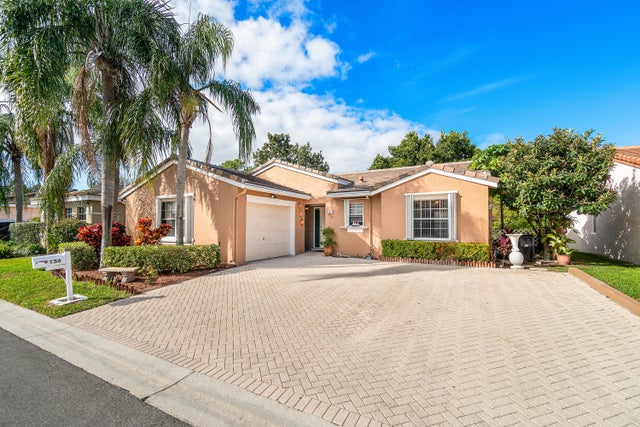 3 of 46 - 156 Caribe Court, Greenacres, FL