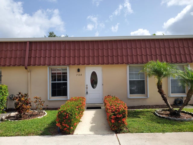 2 of 41 - 708 Laconia Cir #708, Lake Worth, FL