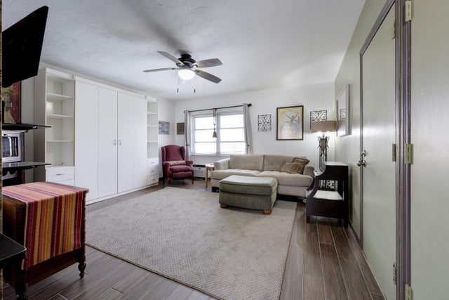 4 of 21 - 101 S Golfview Rd #15, Lake Worth Beach, FL