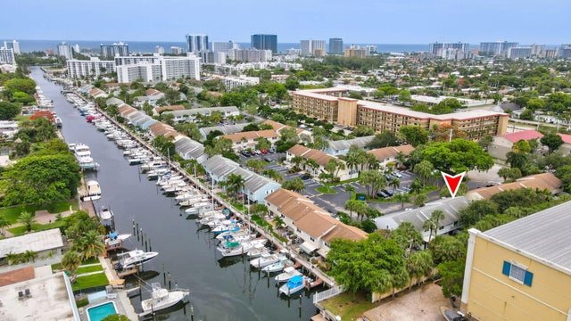3 of 43 - 2517 Ne 15th St, Pompano Beach, FL