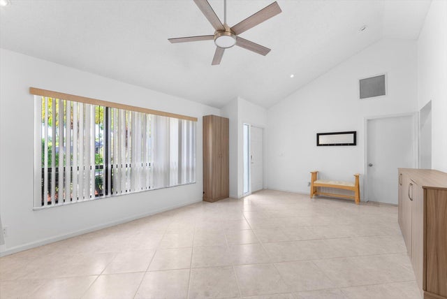 4 of 32 - 3099 Nw 28th Terrace, Boca Raton, FL