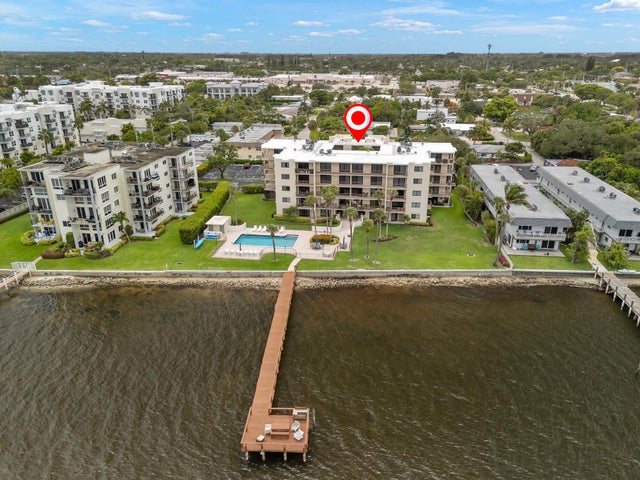2 of 36 - 1202 S Lake Drive #105, Lantana, FL