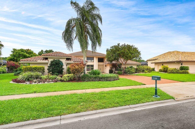 2 of 53 - 11181 Boca Woods Lane, Boca Raton, FL