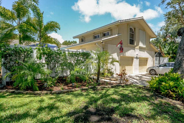 1 of 39 - 12557 Woodmill Drive, Palm Beach Gardens, FL