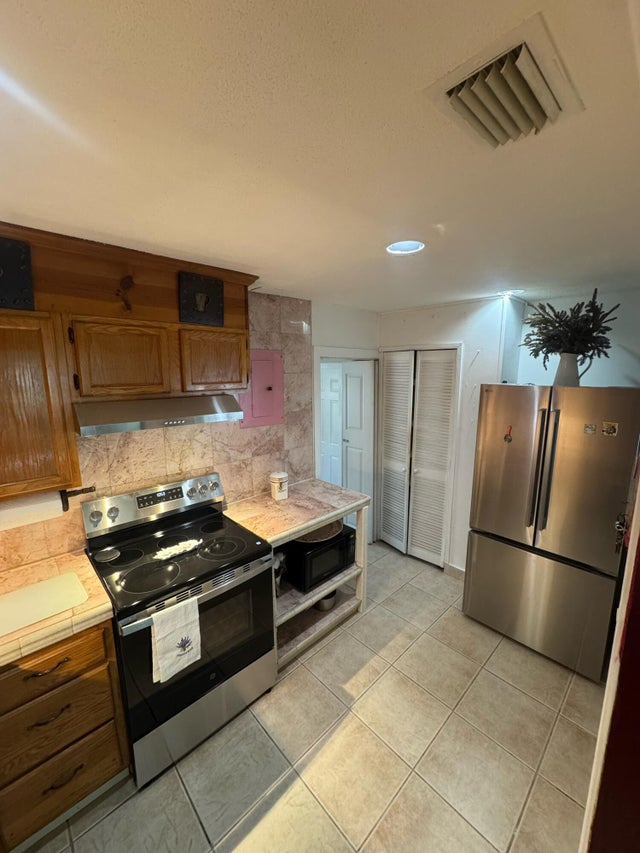 5 of 31 - 609 4th Place Sw, Vero Beach, FL
